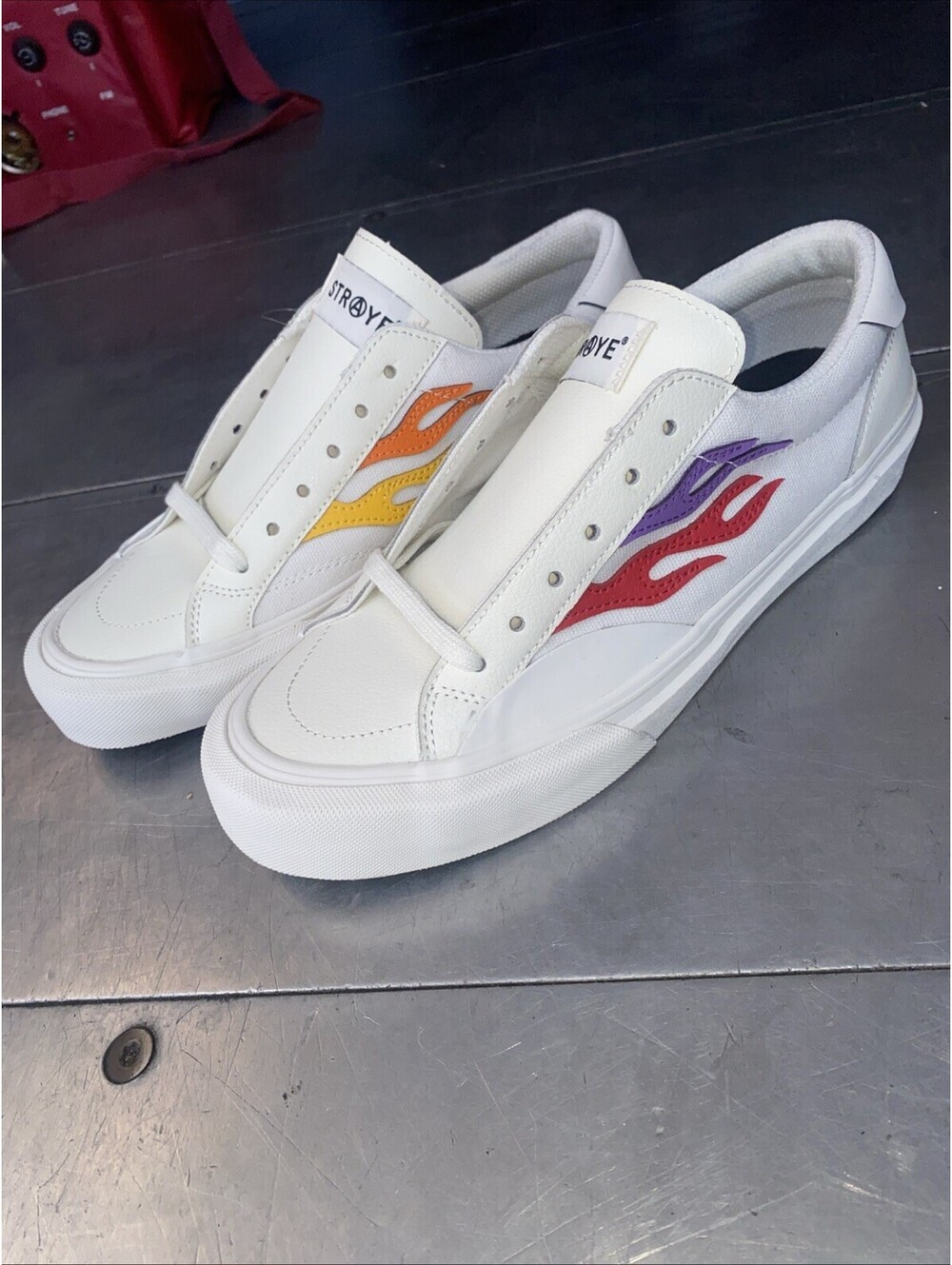 Straye Acid Drop Logan Skate Shoes White Leather Rainbow Flame  M 9 W 10.5 US